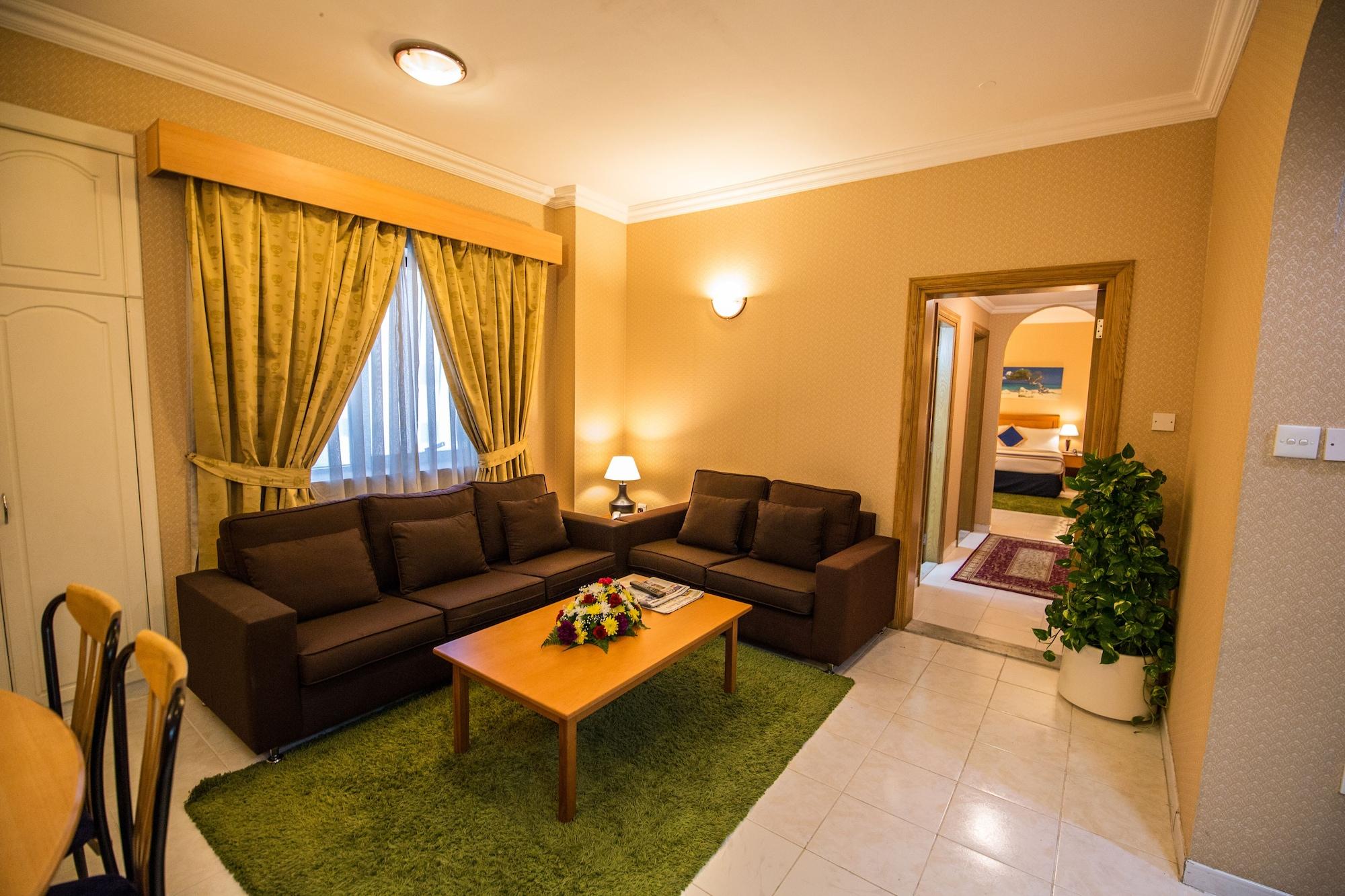 Welcome Hotel Apartments 1 Дубай Екстериор снимка